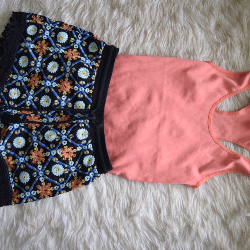 Tank Top and Short Set, Both Size Small!